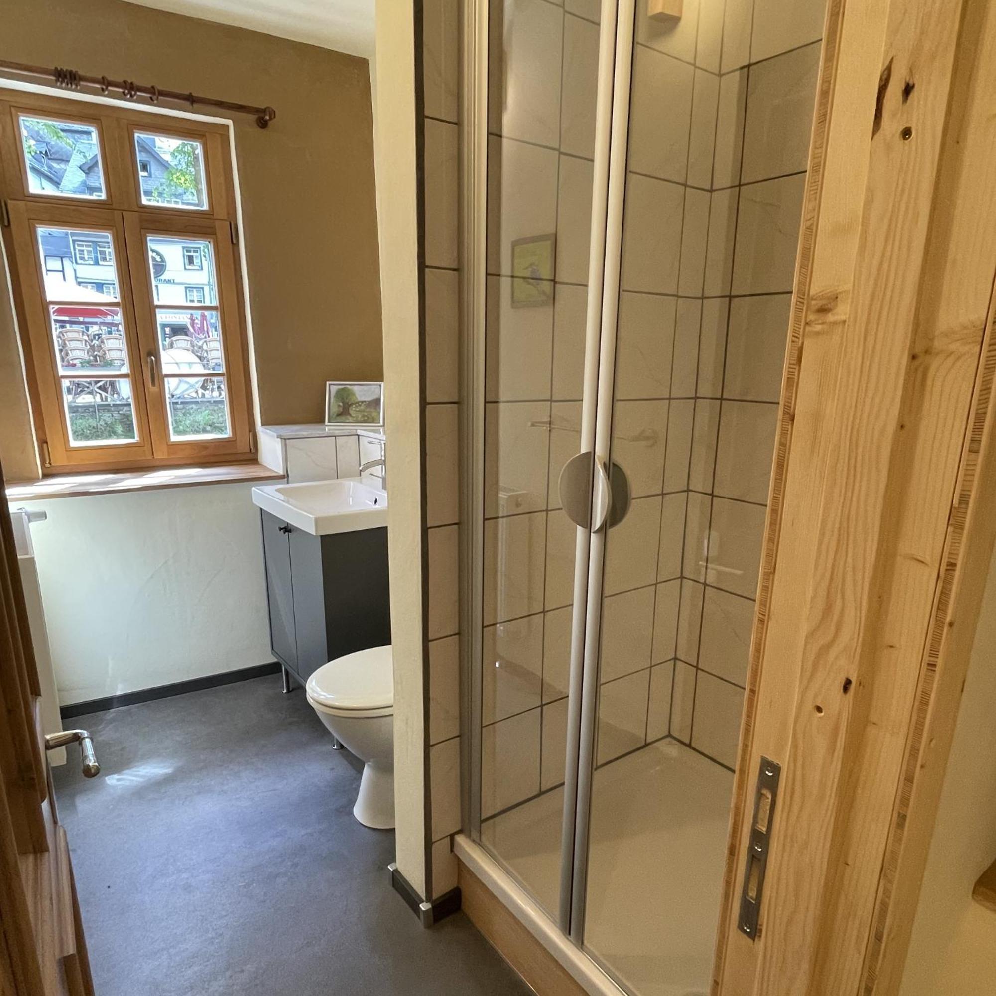 Apartment Am Fluss Im Haus An Der Rur 몬샤우 외부 사진
