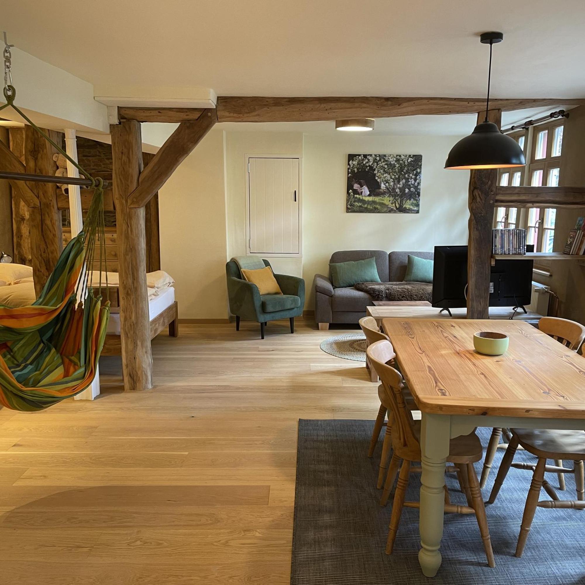 Apartment Am Fluss Im Haus An Der Rur 몬샤우 외부 사진